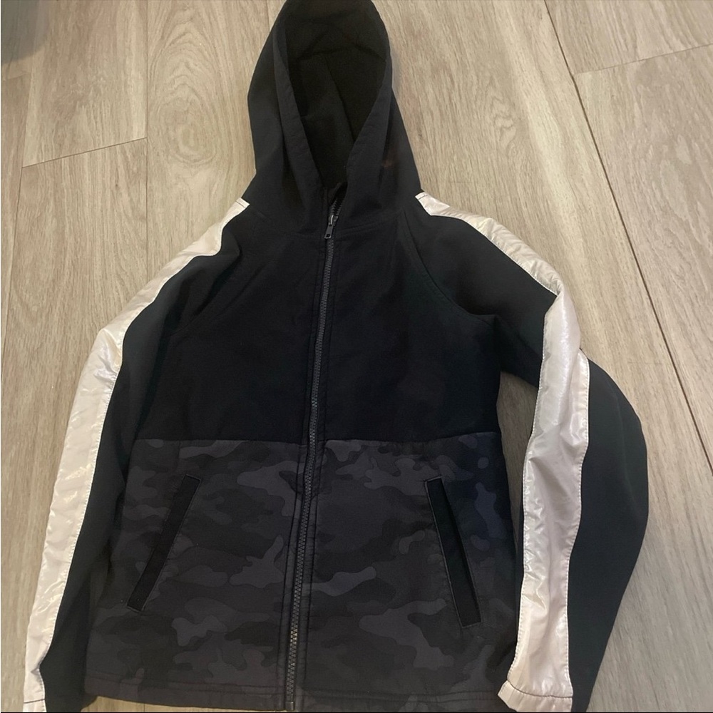 Body glove Black and Gray Camouflage  Jacket